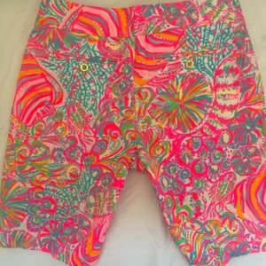 Lily Pulitzer women’s golf shorts